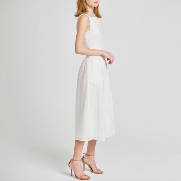 Sold - Picture 3 of 12